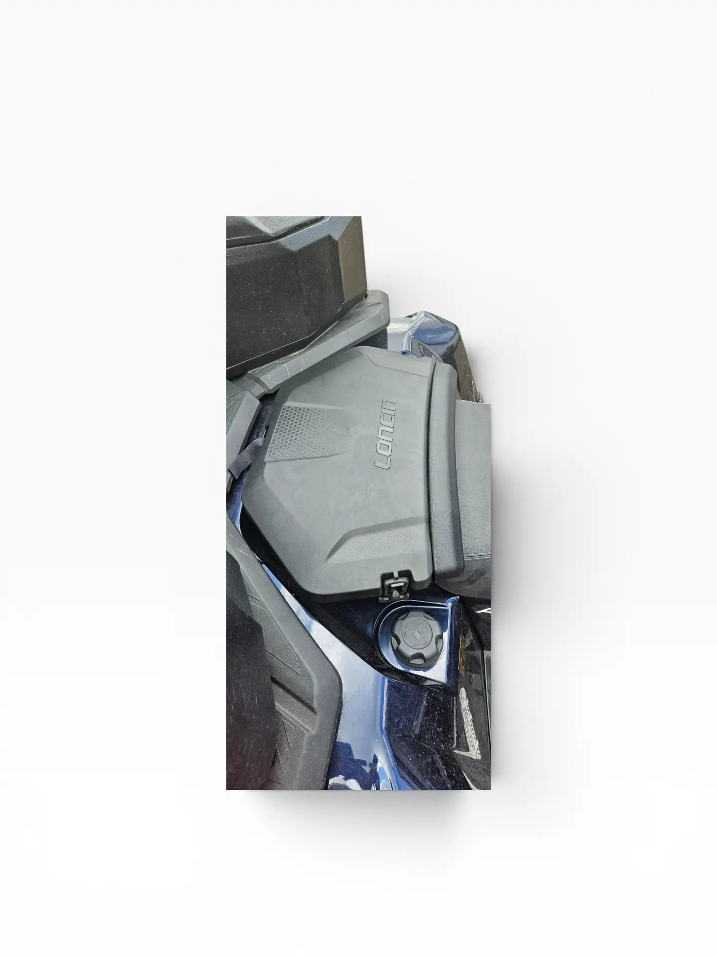 2026/06/1000219753.png Loncin XWolf 1000 Sozius Koffer anstatt Sitz – Bild 1